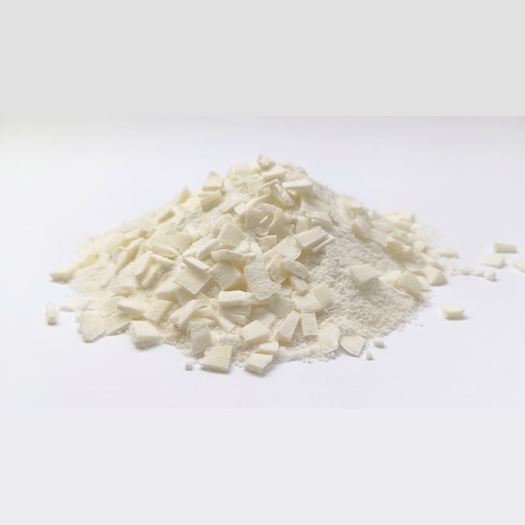 PrimeCoco maltodextrin-free coconut water powder with freeze-dried coconut chunks